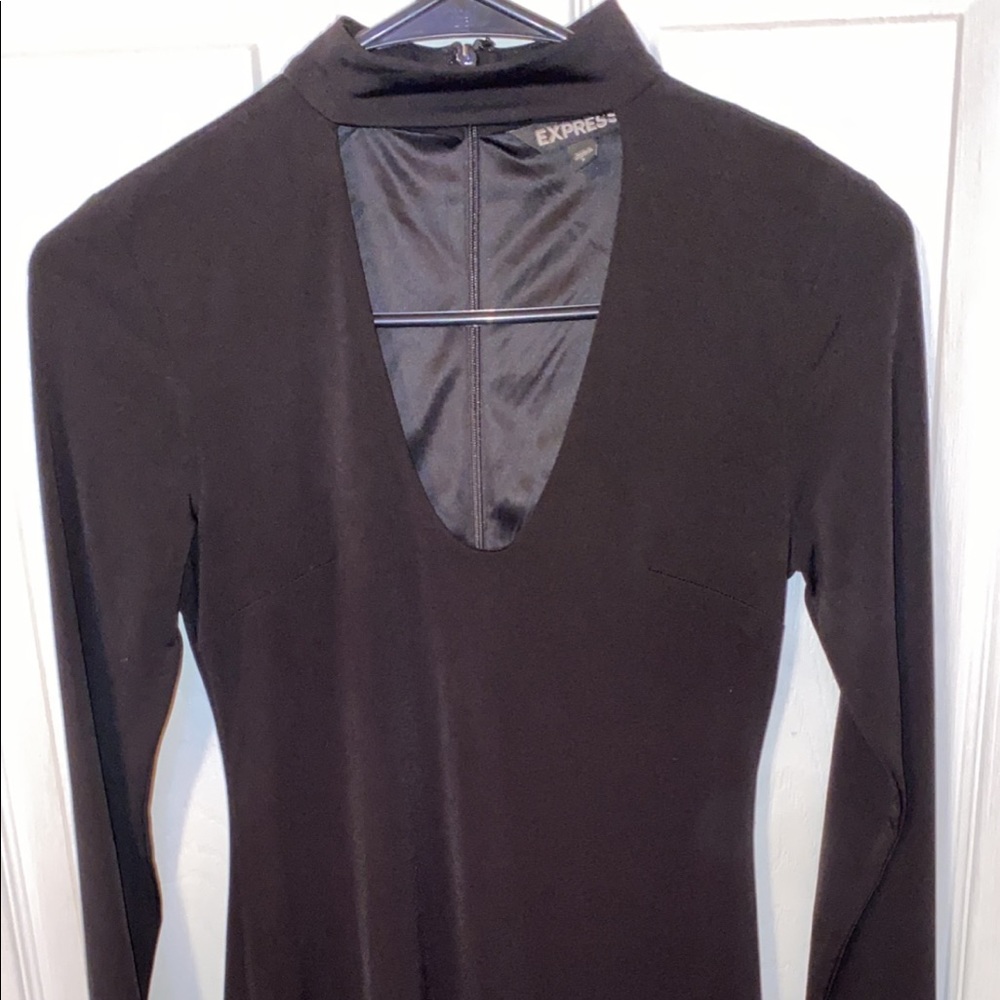 Fitted dress long sleeve short dress with cut out